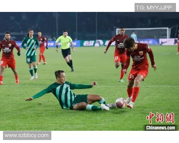 中国足球球星突发心梗事件引发关注健康隐患体育圈反思